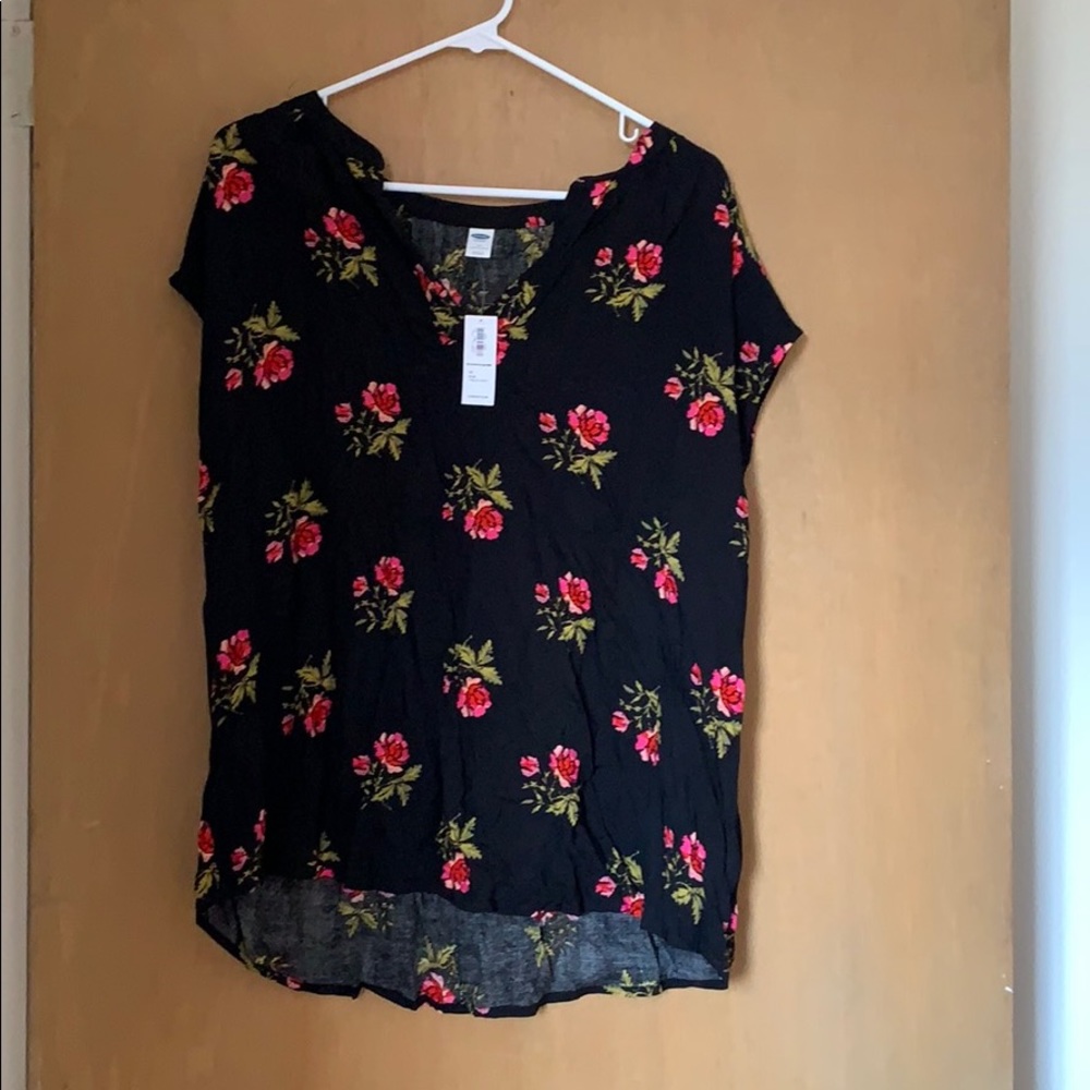 Old Navy Floral Blouse NWT